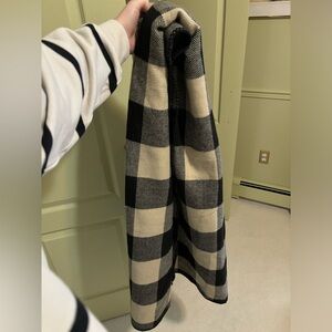 Roots Plaid Blanket Scarf